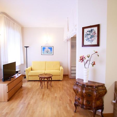 Apartmán Sofia House With Private Parking Janov Exteriér fotografie