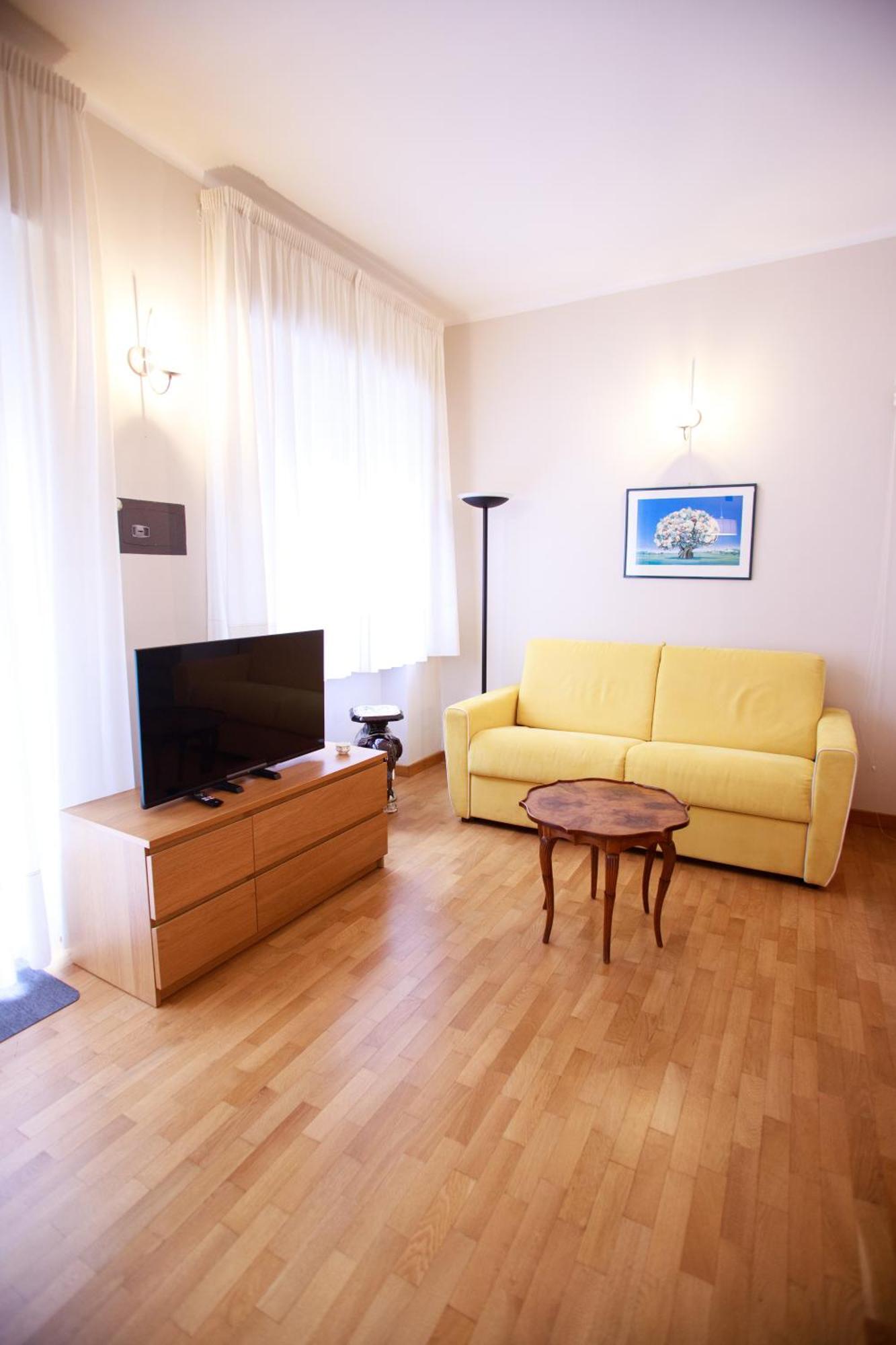 Apartmán Sofia House With Private Parking Janov Exteriér fotografie